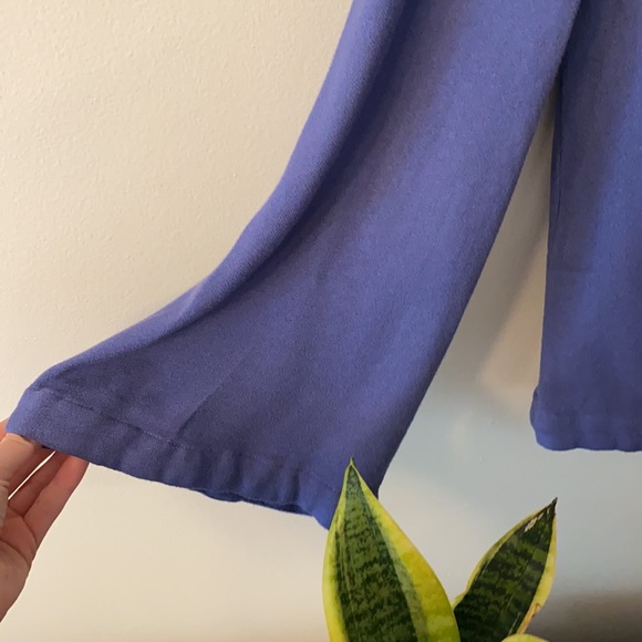 Cloth and Stone Small Bell Sleeve Blouse - Picture 3 of 13